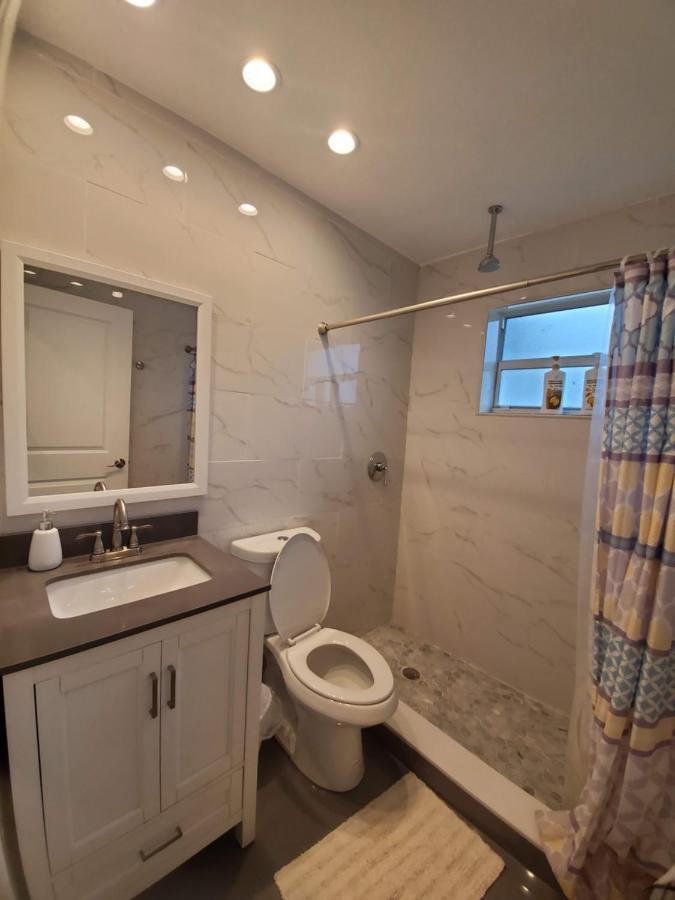 Lakefront Vacation Home - Sleeps 8 Davie Esterno foto
