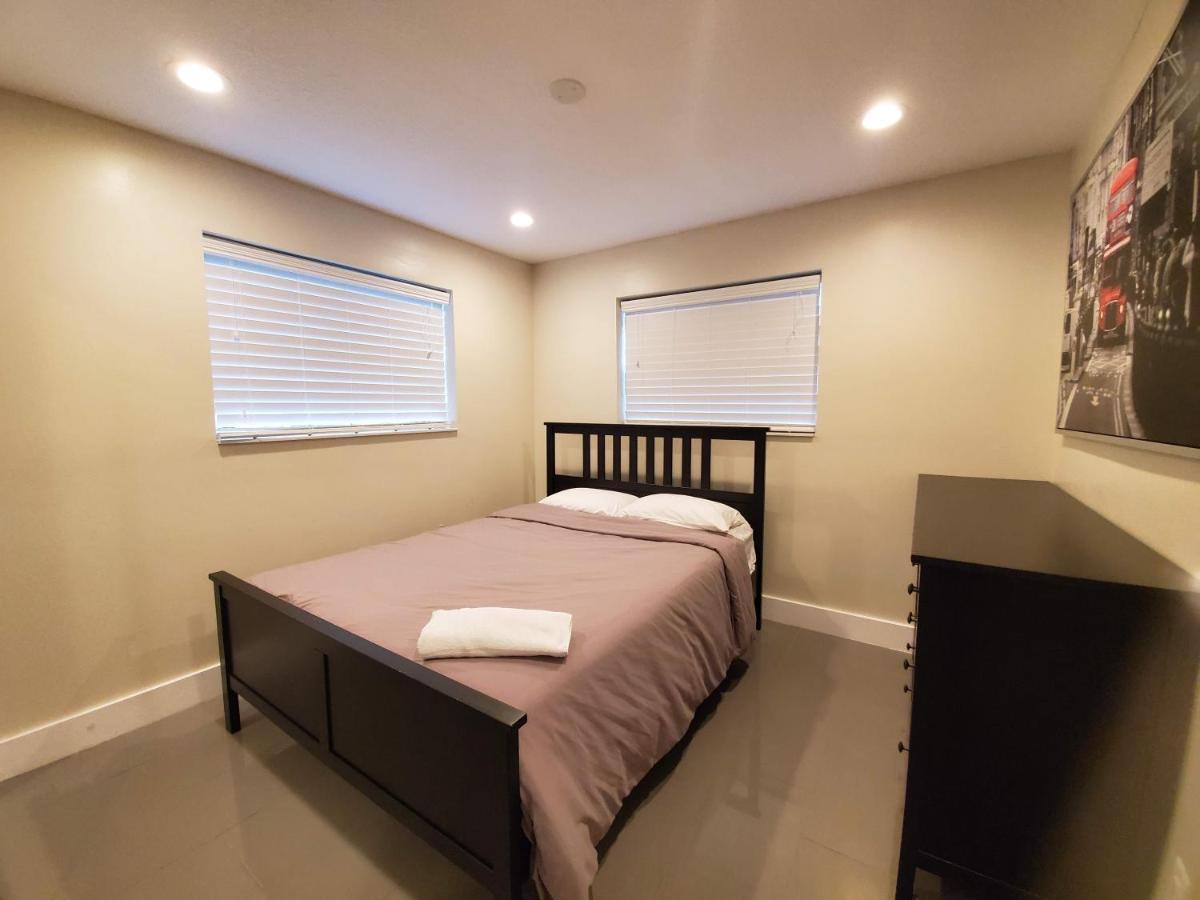 Lakefront Vacation Home - Sleeps 8 Davie Esterno foto